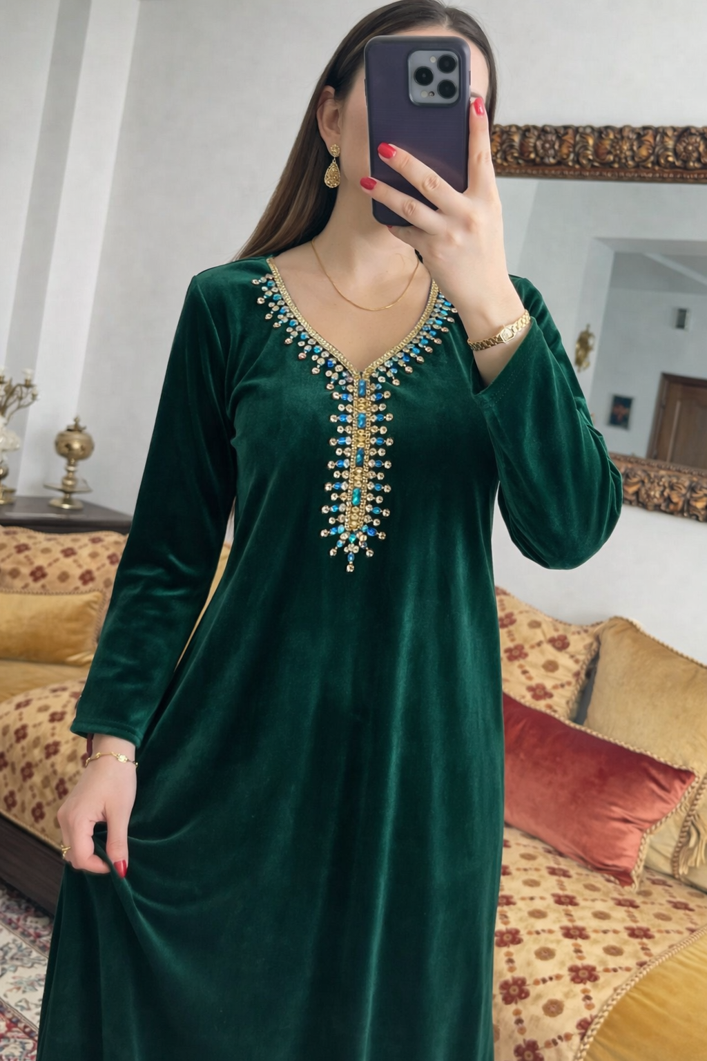 فستان قطيفة